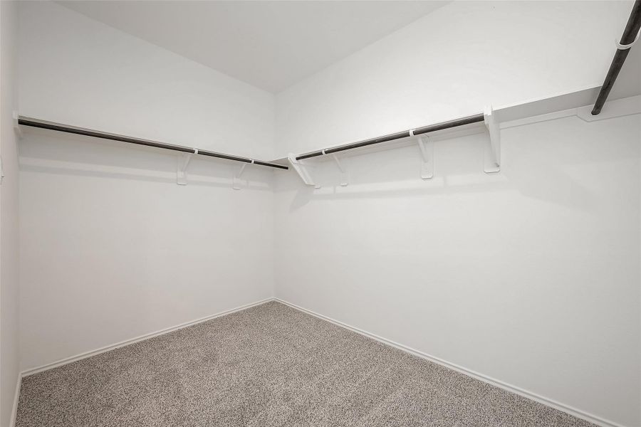 Spacious, unfurnished interior of a new home in Breckenridge Forest, Spring (Image 37).