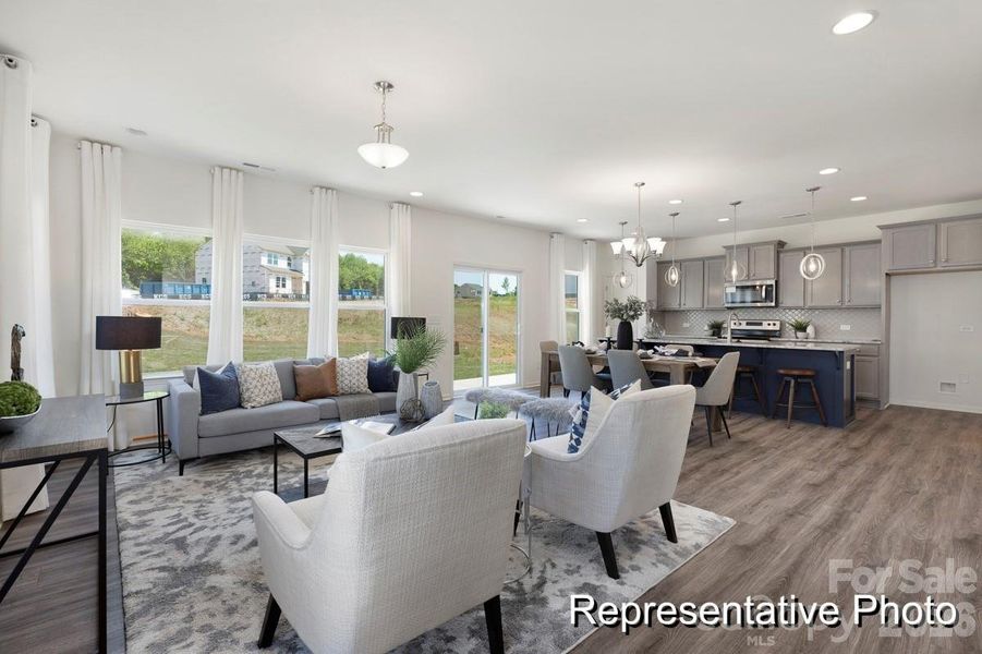 Furnished interior view inside a new home in , Red Cross (Image 7).
