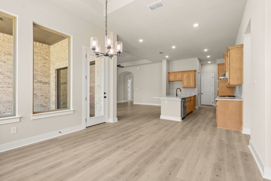 4br New Home in Marble Falls, TX.  - Slide 16