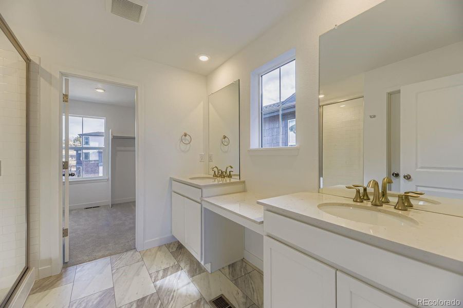 Furnished interior view inside a new home in Vermilion Creek: The Pioneer Collection, Centennial (Image 6).