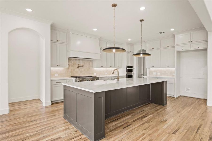 Furnished interior view inside a new home in NorthGlen, Haslet (Image 12).