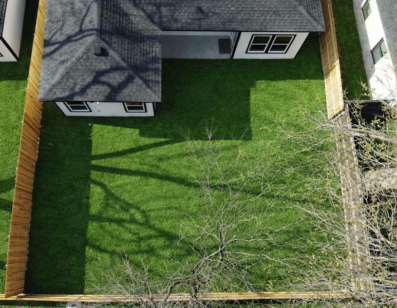 Grass color has been enhanced in this image. Grass color has been enhanced in this image.