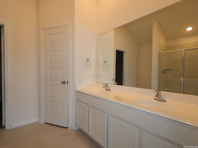 Furnished interior view inside a new home in Chaparral Ranch, Floresville (Image 7).