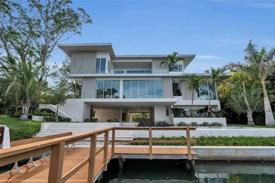 Image 12 of a home in .