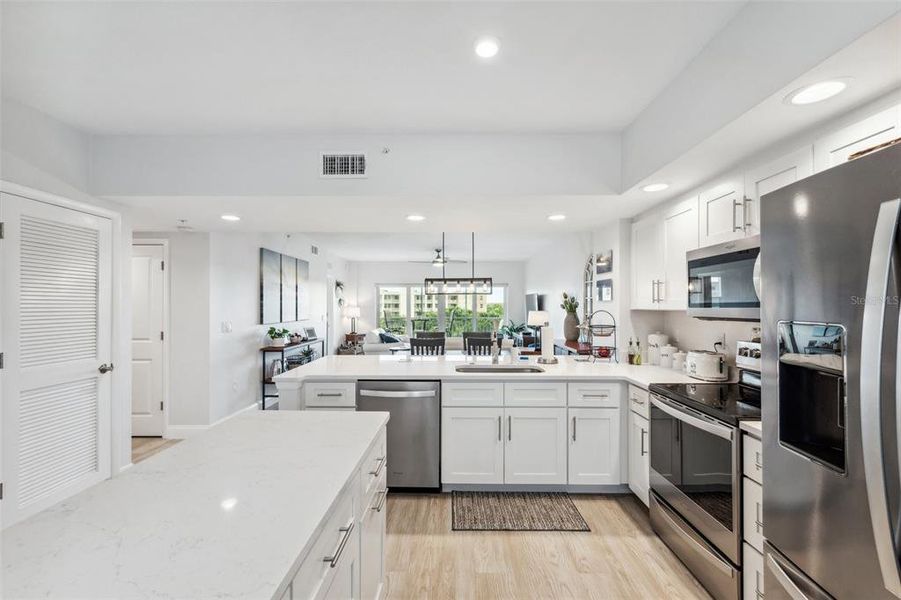 Furnished interior view inside a new home in , Largo (Image 35).