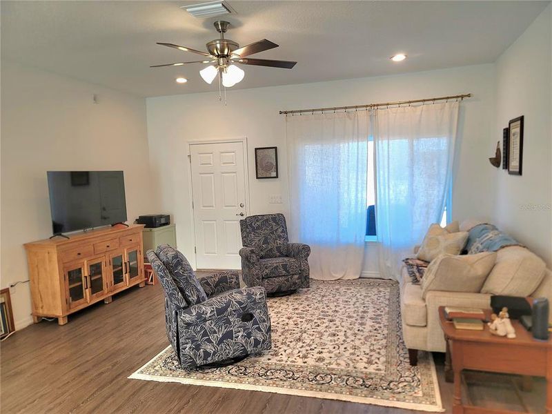 Furnished interior view inside a new home in , Ocala (Image 15).