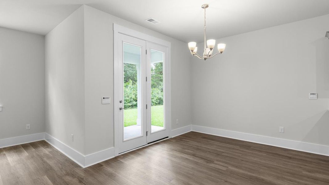 Spacious, unfurnished interior of a new home in Rolling Hills, Bolivia (Image 14).