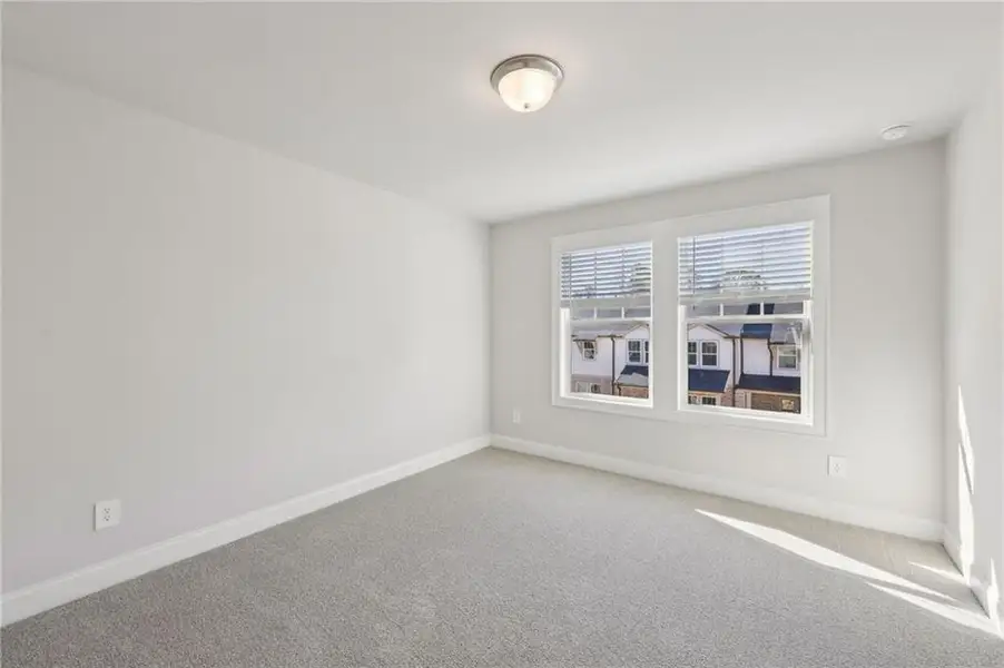 Spacious, unfurnished interior of a new home in , Lawrenceville (Image 29).