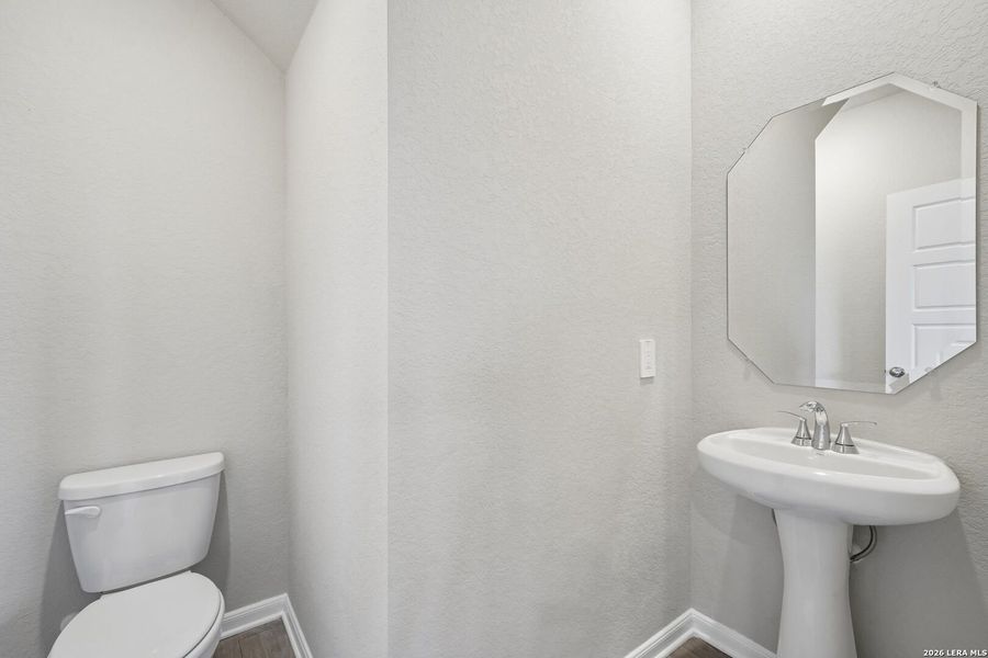 Furnished interior view inside a new home in Thomas Pond, San Antonio (Image 12).