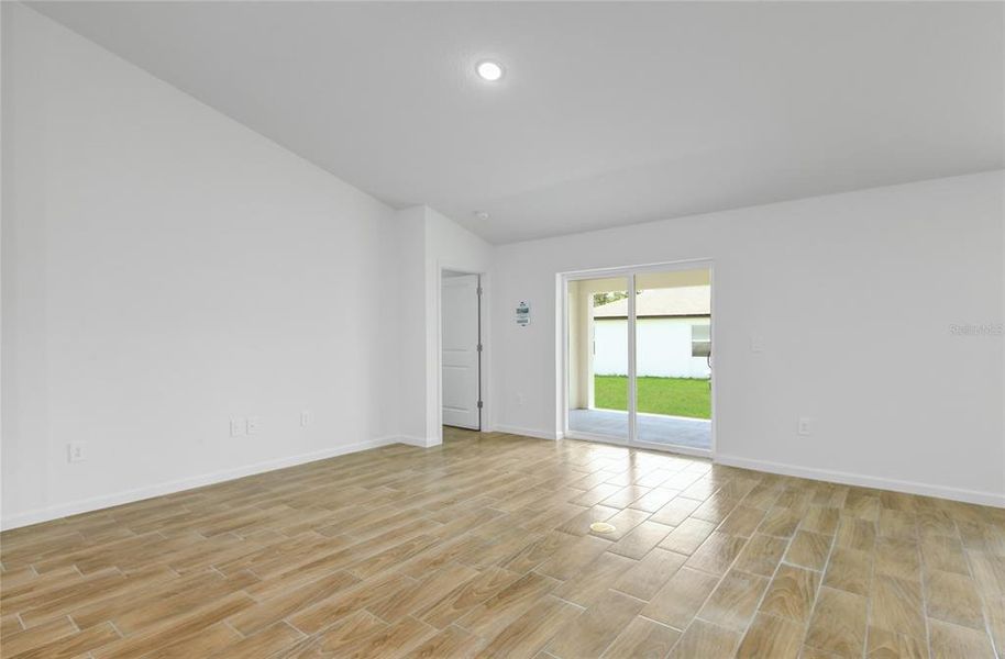 Spacious, unfurnished interior of a new home in , Kissimmee (Image 25). Spacious, unfurnished interior of a new home in , Kissimmee (Image 25).