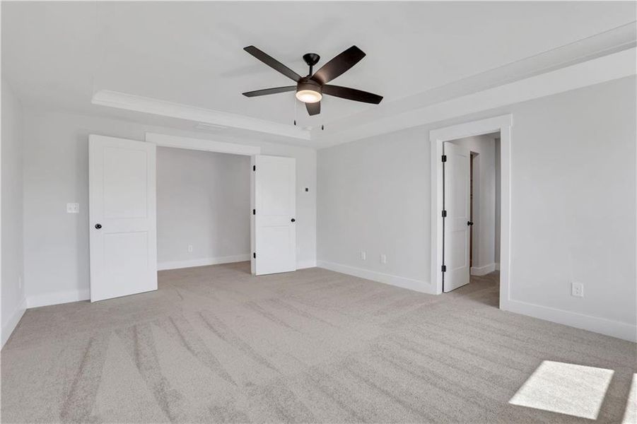 Spacious, unfurnished interior of a new home in Cambridge, Flowery Branch (Image 20). Spacious, unfurnished interior of a new home in Cambridge, Flowery Branch (Image 20).