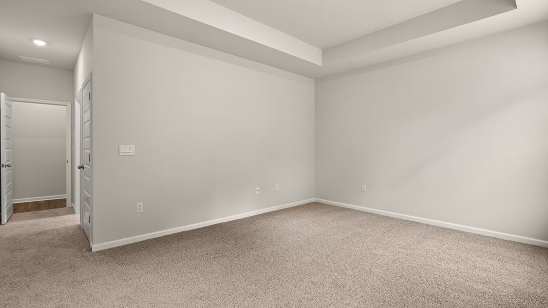 Spacious, unfurnished interior of a new home in Preserve at Dove Creek, Statham (Image 25).