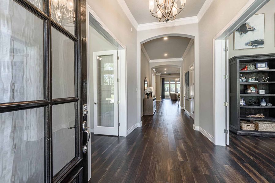 Representative furnished interior of a home built from the 4290 by Ravenna Homes in Artavia 70′, Conroe (Image 5). Representative furnished interior of a home built from the 4290 by Ravenna Homes in Artavia 70′, Conroe (Image 5).