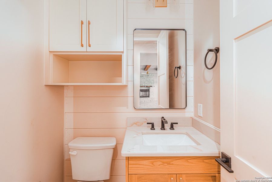 Furnished interior view inside a new home in , La Vernia (Image 9). Furnished interior view inside a new home in , La Vernia (Image 9).