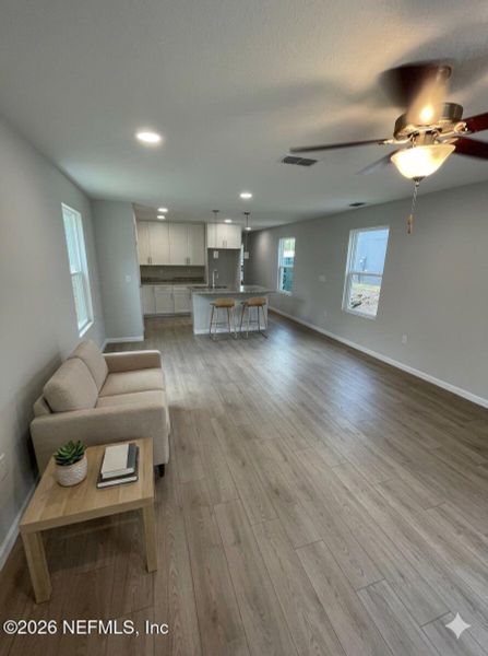 Image 22 of a home in .