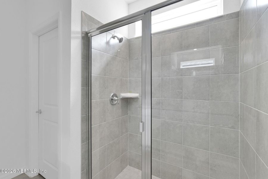 Close-up of interior finishes inside a home in Hyland Trail, Green Cove Springs (Image 9).