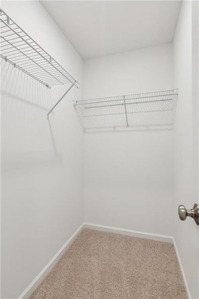 Spacious, unfurnished interior of a new home in , Athens (Image 23).