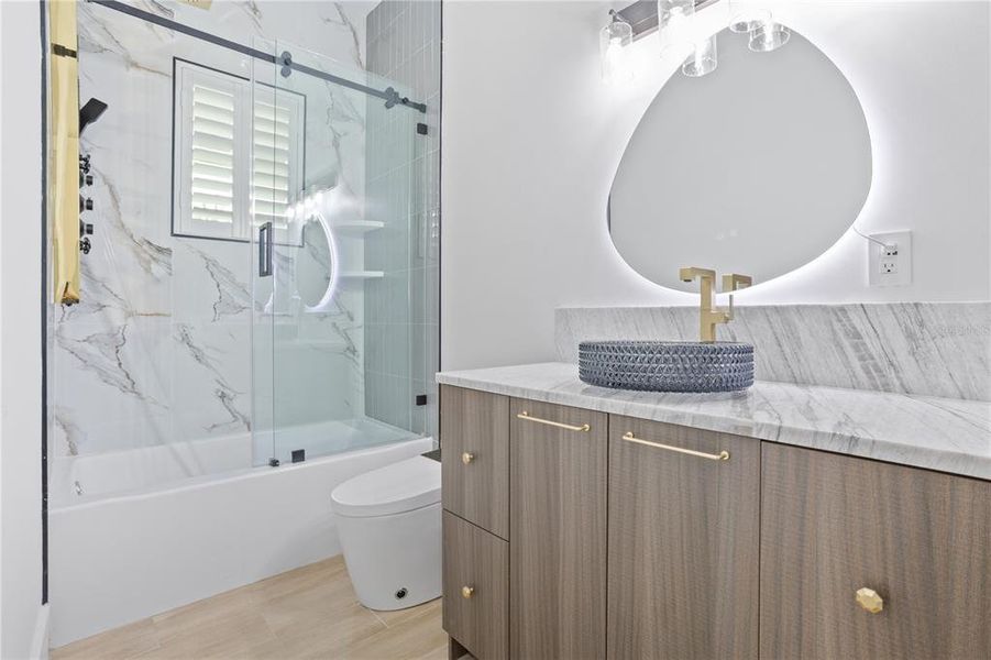 Furnished interior view inside a new home in , Eustis (Image 11).