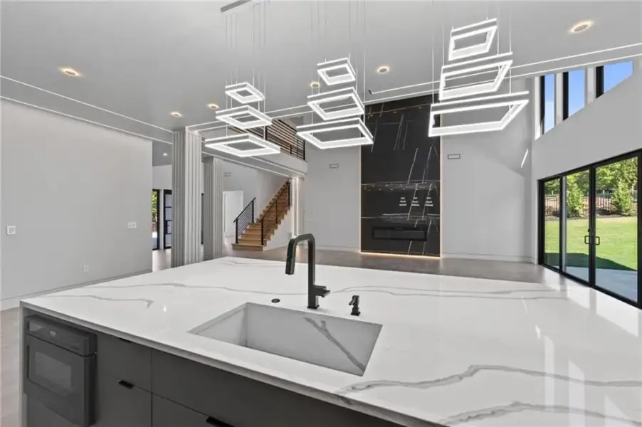 Image 115 of a home in .