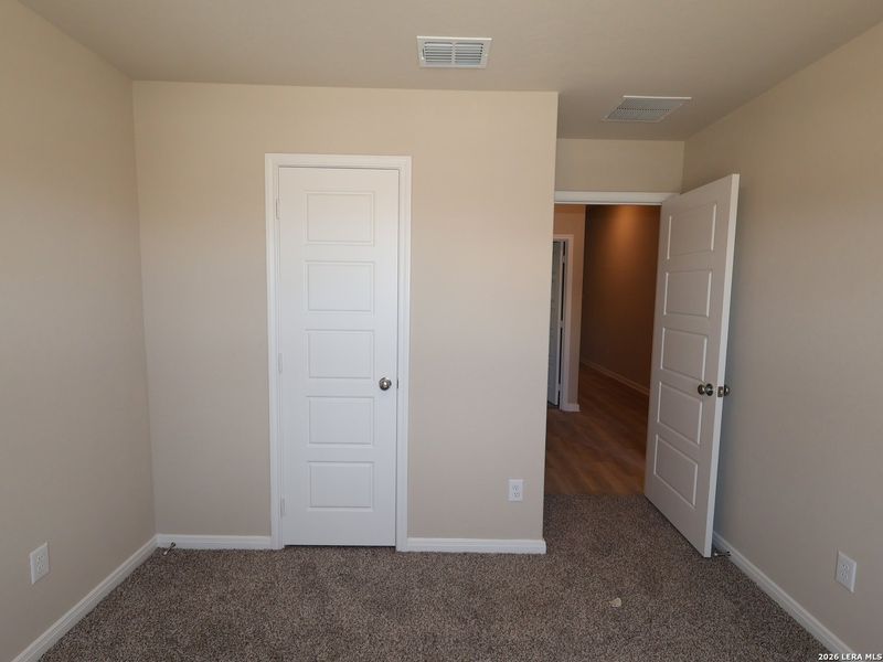 Spacious, unfurnished interior of a new home in Agave, San Antonio (Image 16). Spacious, unfurnished interior of a new home in Agave, San Antonio (Image 16).