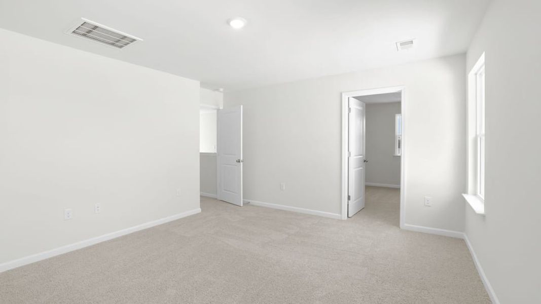 Spacious, unfurnished interior of a new home in Trailside Run, Spartanburg (Image 36). Spacious, unfurnished interior of a new home in Trailside Run, Spartanburg (Image 36).