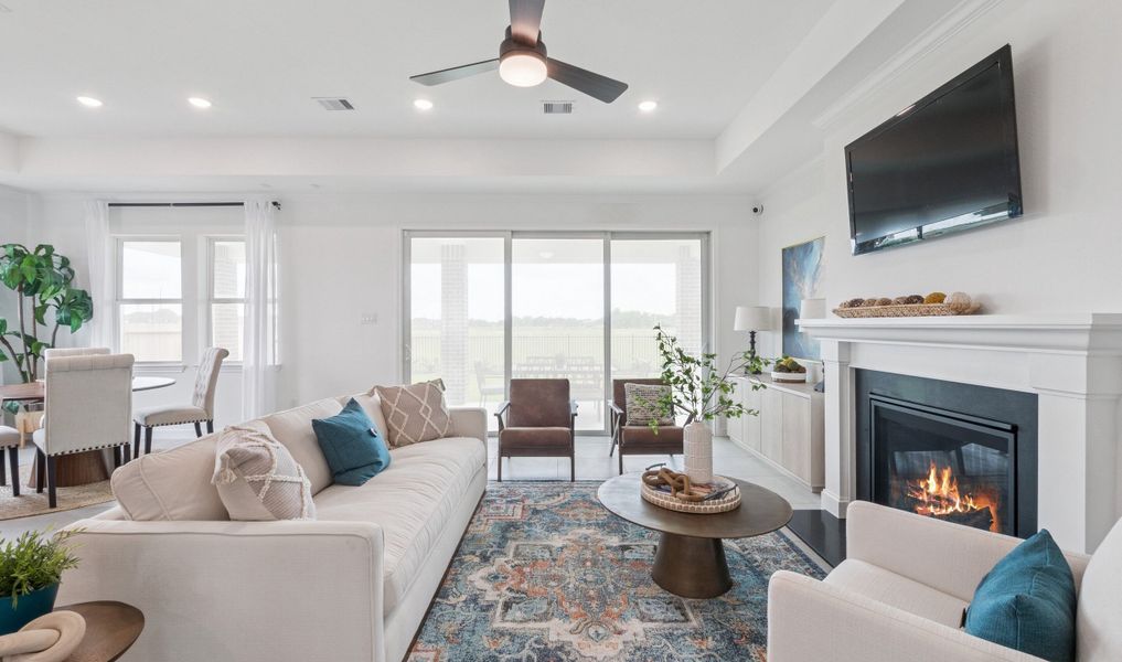 Great room with optional 12' multi-slide door Great room with optional 12' multi-slide door