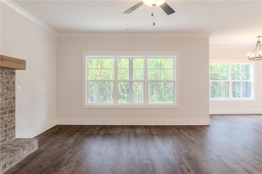 Spacious, unfurnished interior of a new home in Weslyn Park, Social Circle (Image 18).