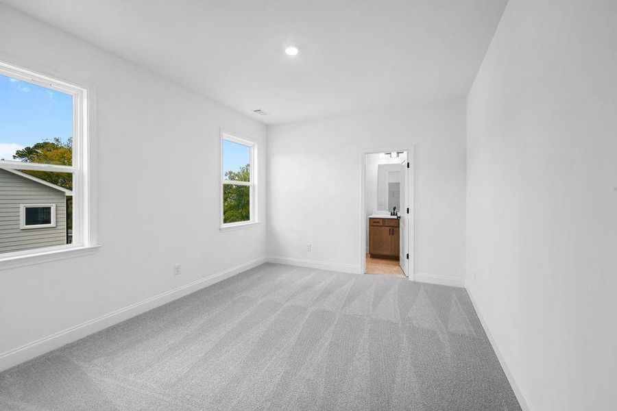 Spacious, unfurnished interior of a new home in Stratford Hills, Ball Ground (Image 21).