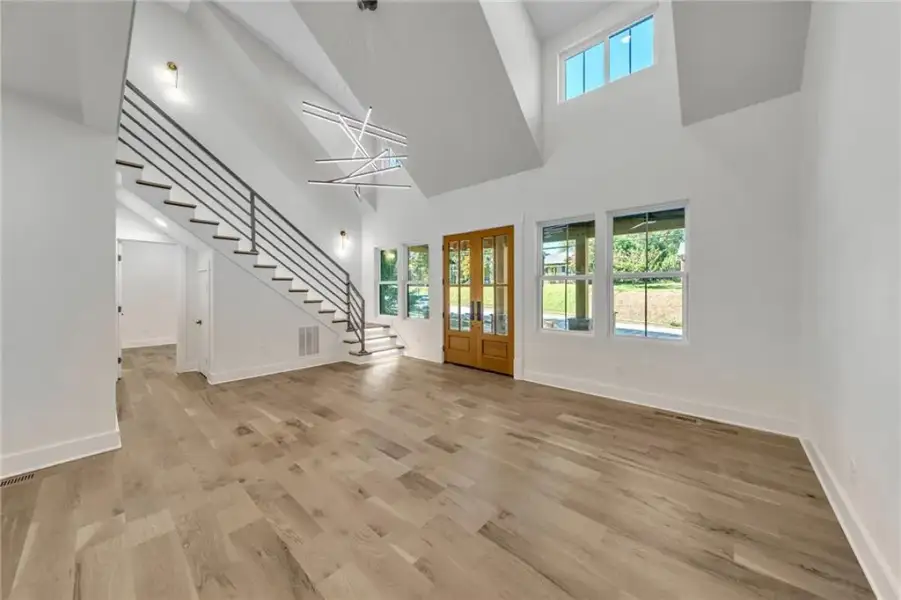 Spacious, unfurnished interior of a new home in , College Park (Image 22).