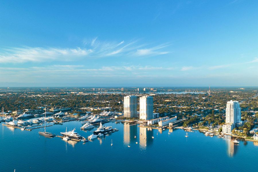 Condo located in West Palm Beach, FL showcasing its design and architecture (Image 11). Condo located in West Palm Beach, FL showcasing its design and architecture (Image 11).