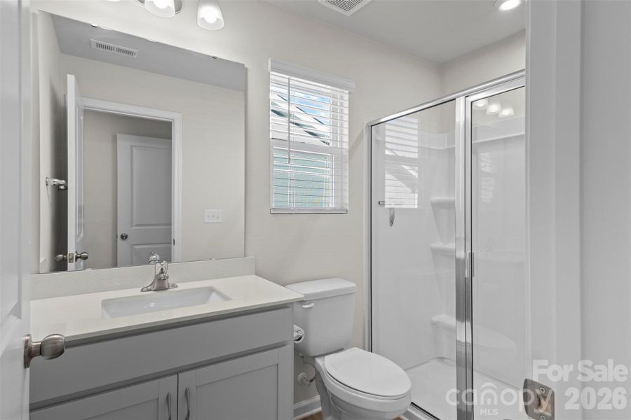 Main level full bathroom Main level full bathroom