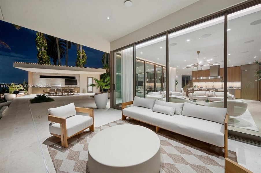 Exterior details and patio area of a home in , Miami Beach (Image 26).