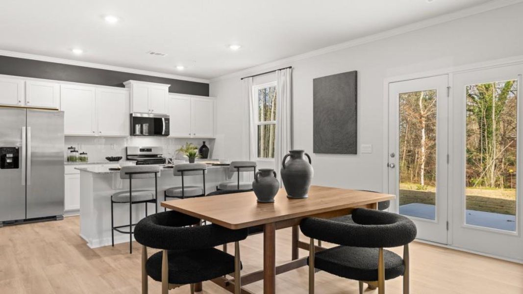 Furnished interior view inside a new home in Creekview, Atlanta (Image 16).