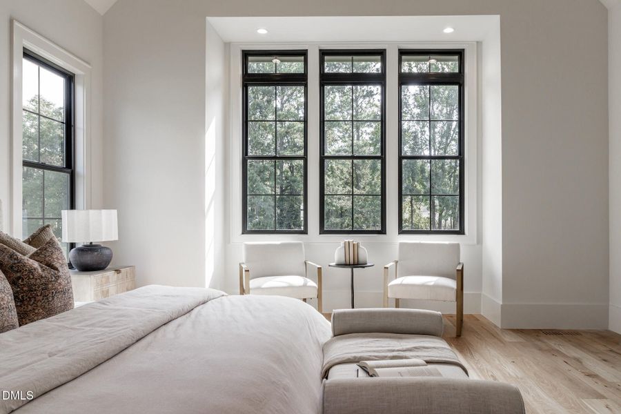 200_MEADOW_WALK_DR_INTERIOR_48 200_MEADOW_WALK_DR_INTERIOR_48