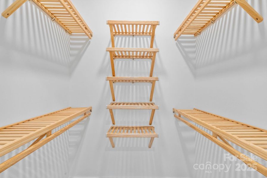 Image 35 of a home in .