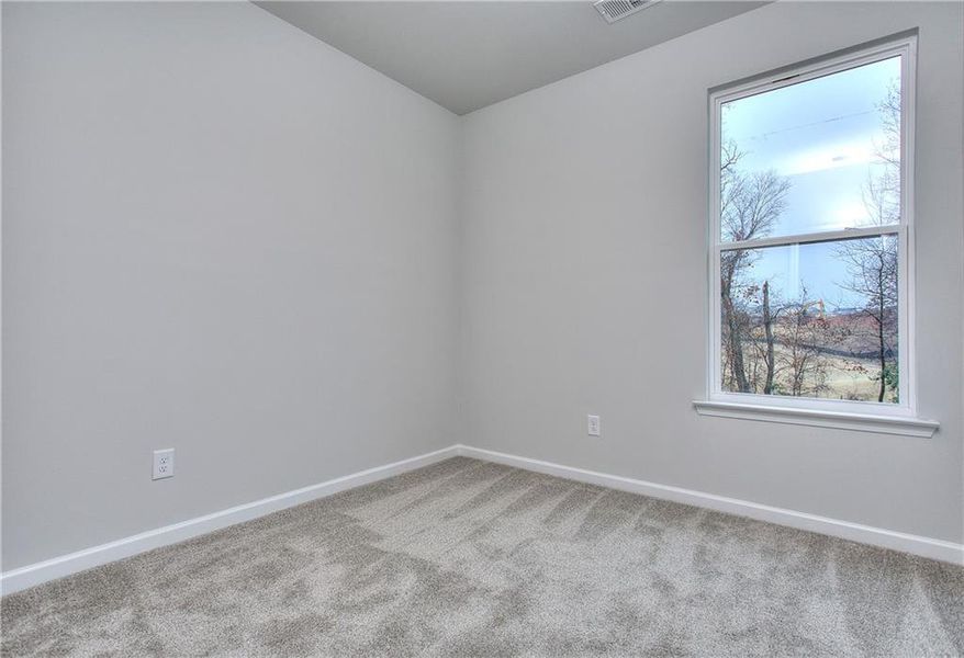 Spacious, unfurnished interior of a new home in , Homer (Image 23).