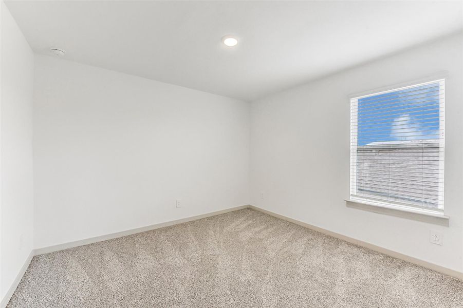 Spacious, unfurnished interior of a new home in , Missouri City (Image 21).