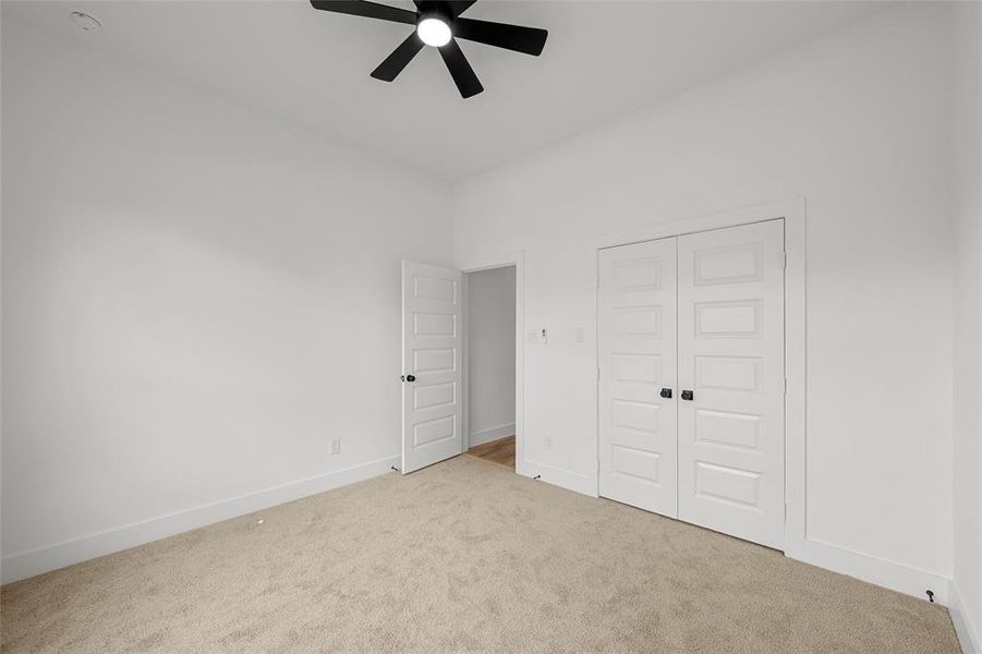 Spacious, unfurnished interior of a new home in , Hillsboro (Image 19).