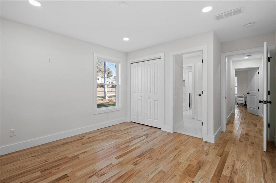 Spacious, unfurnished interior of a new home in , Snellville (Image 22).