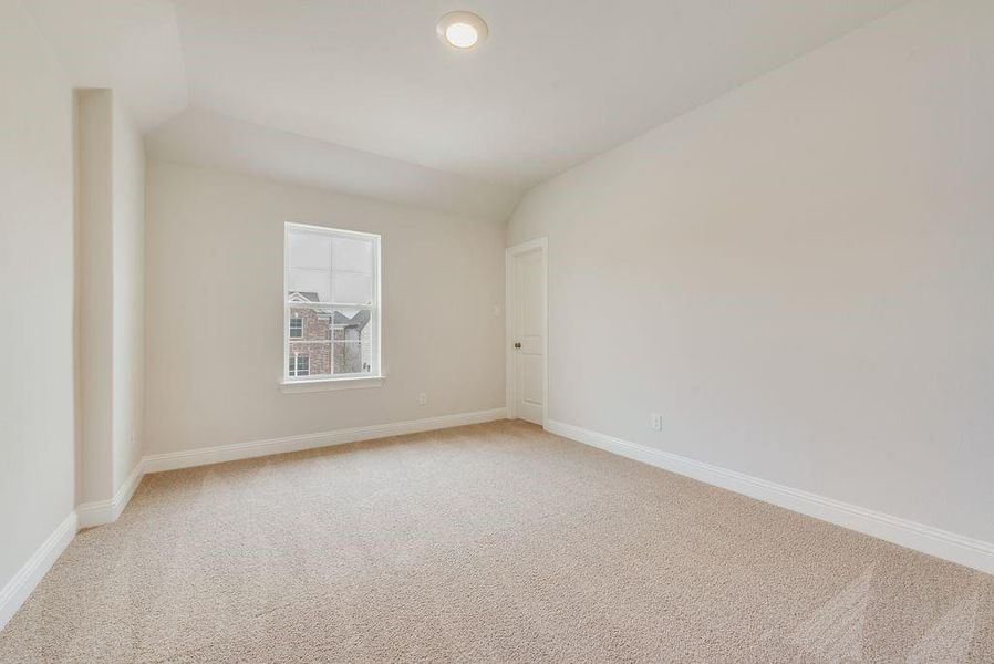 Spacious, unfurnished interior of a new home in Monterra, Fate (Image 31).