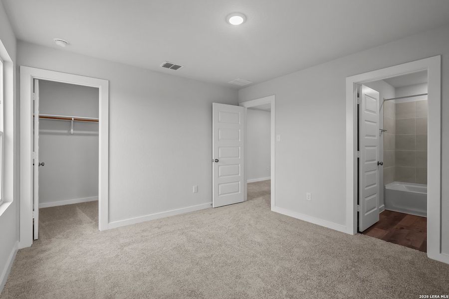 Spacious, unfurnished interior of a new home in Applewhite Meadows, San Antonio (Image 21). Spacious, unfurnished interior of a new home in Applewhite Meadows, San Antonio (Image 21).