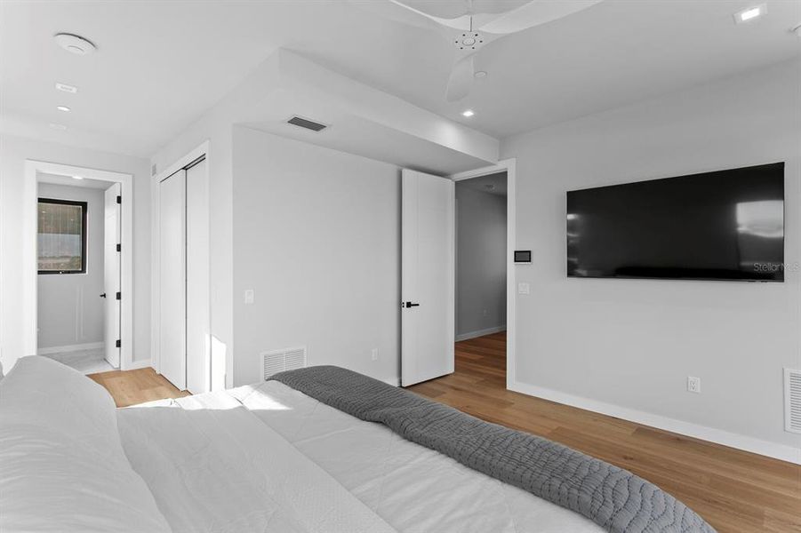 Furnished interior view inside a new home in , Indian Rocks Beach (Image 64). Furnished interior view inside a new home in , Indian Rocks Beach (Image 64).