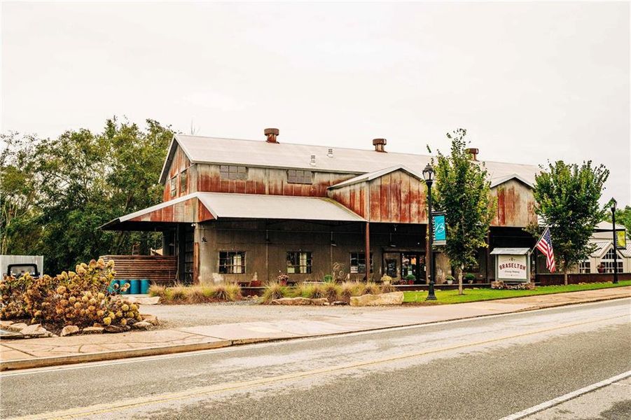 Image 103 of a home in Rosewood Lake Estates.