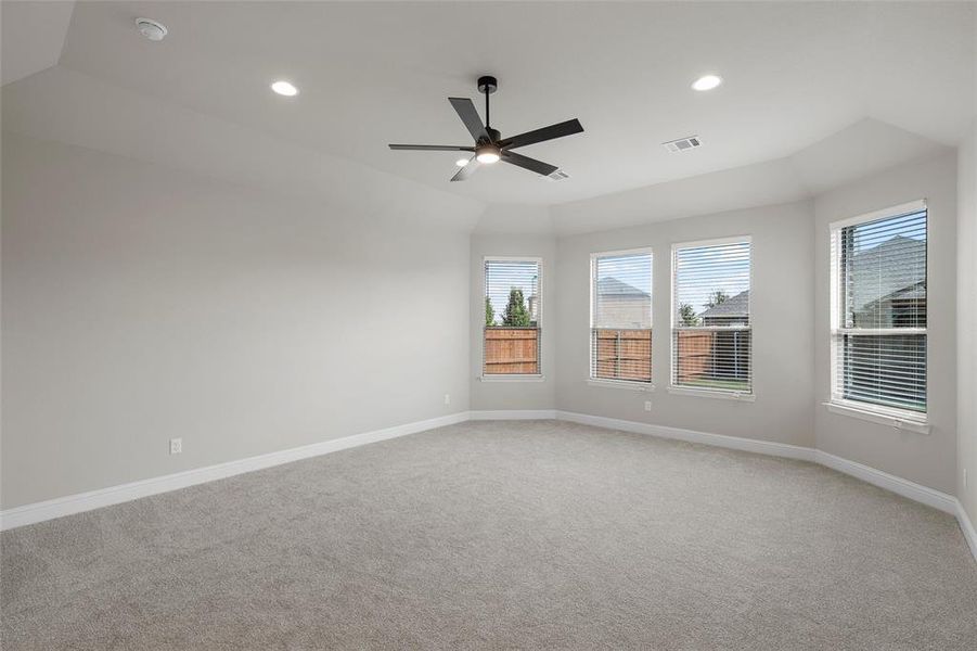 Spacious, unfurnished interior of a new home in Sunwest Village - Phase 10, McGregor (Image 20).