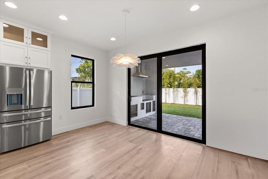 Spacious, unfurnished interior of a new home in , Winter Park (Image 24).
