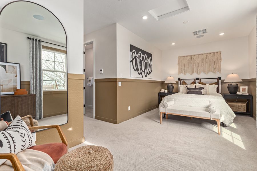 Representative furnished interior of a home built from the Plan 4414 by Scott Communities in The Views at Rancho Cabrillo, Peoria (Image 10).