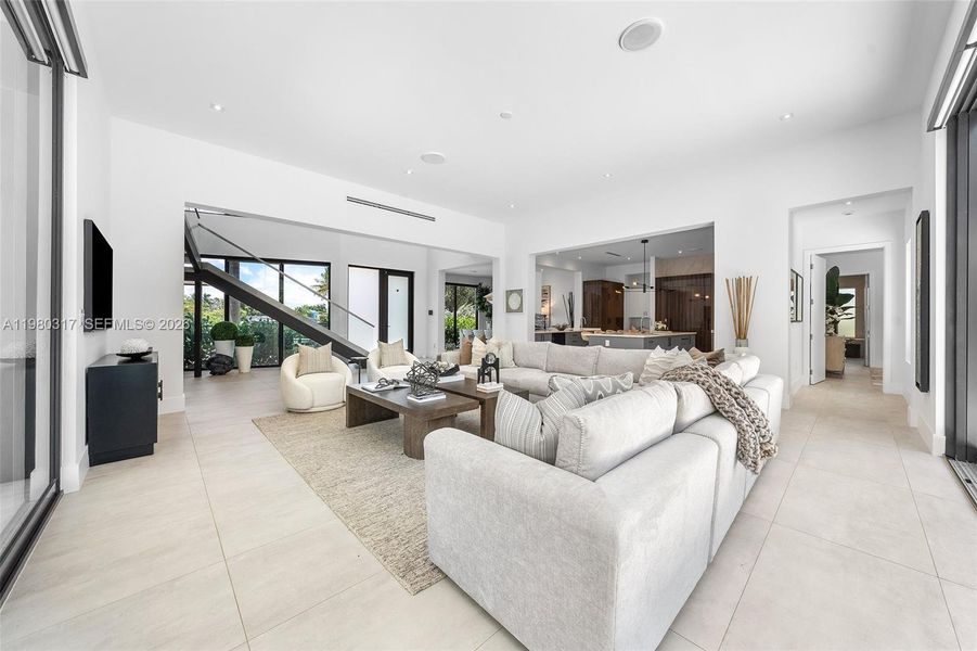 Furnished interior view inside a new home in , Fort Lauderdale (Image 10).