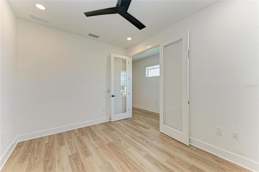 Spacious, unfurnished interior of a new home in , Sarasota (Image 34). Spacious, unfurnished interior of a new home in , Sarasota (Image 34).