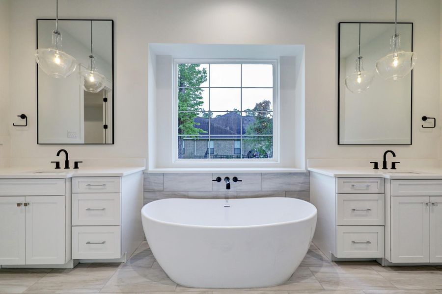 Here is an example of the builder’s work on another home they designed. Here is an example of the builder’s work on another home they designed.