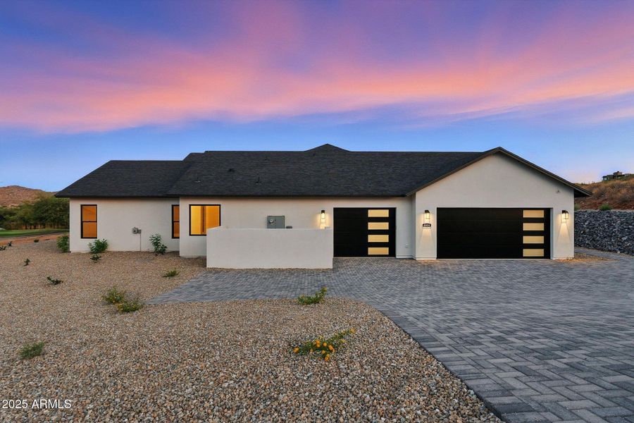 122-web-or-mls-South Veronica-122